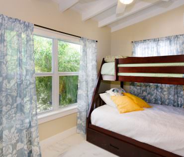 Green Cottage - Bunk Beds