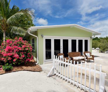 Green Cottage - Outdoor Seating